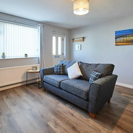 Host & Stay - Station View Saltburn-by-the-Sea Exterior photo